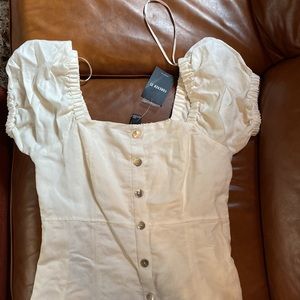 Linen, puff sleeve dress